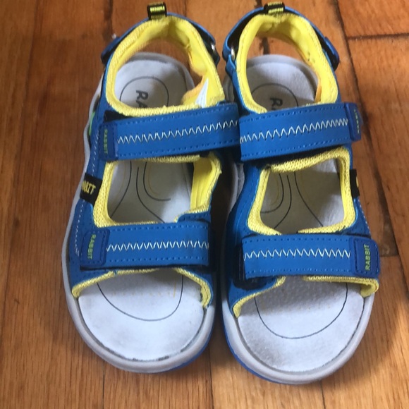 NWOT. Rabbit sandals. - Picture 3 of 7